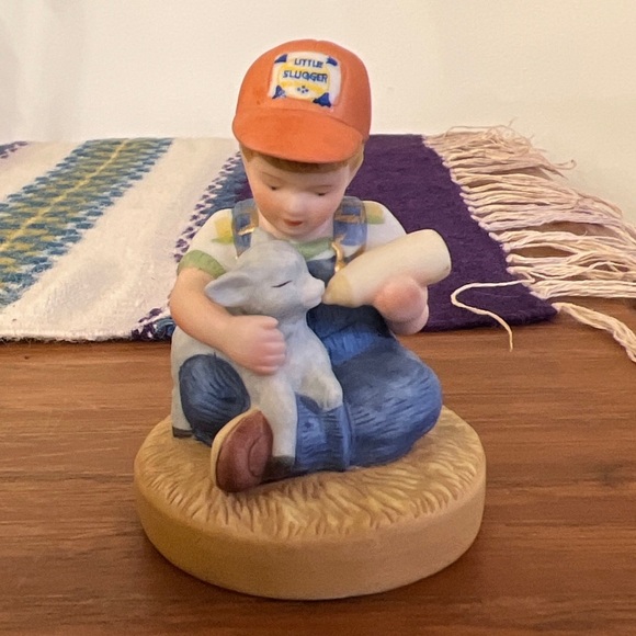 Vintage 1983 Country Store - Boy Feeding Baby Sheep Little Farmers Figurine RARE - Picture 2 of 5